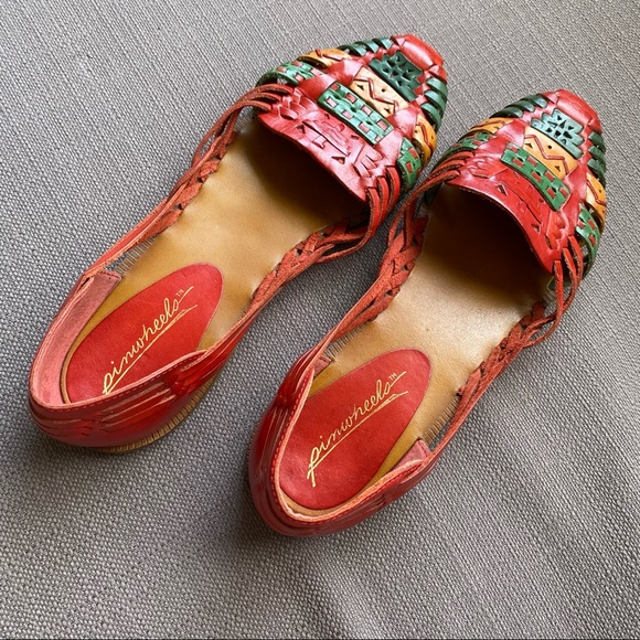 Pinwheels Shoes - ⭐️ Pinwheels Sandal - Unique Leather Work